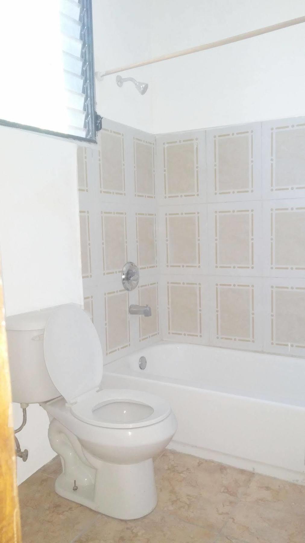 Le Dubourg Guesthouse Montrouis Kültér fotó